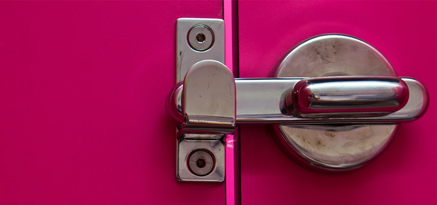 Childproof Gate Lock in Azusa, California