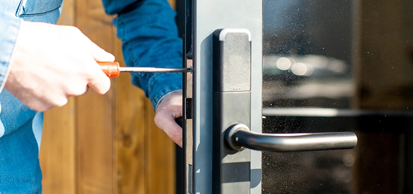Aluminium Door Lock Replacement in Azusa, California