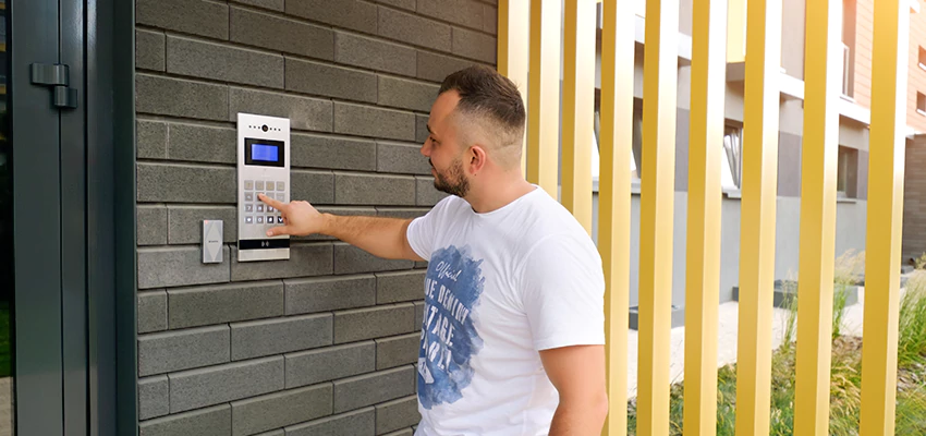 Locksmith Company For Smart Lock System Installation in Azusa, California